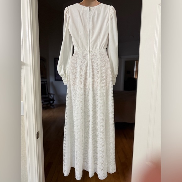 VTG 70s Handmade White Lace “Gunne” Style Prairie Cottage Maxi Wedding Dress, S - Picture 10 of 16